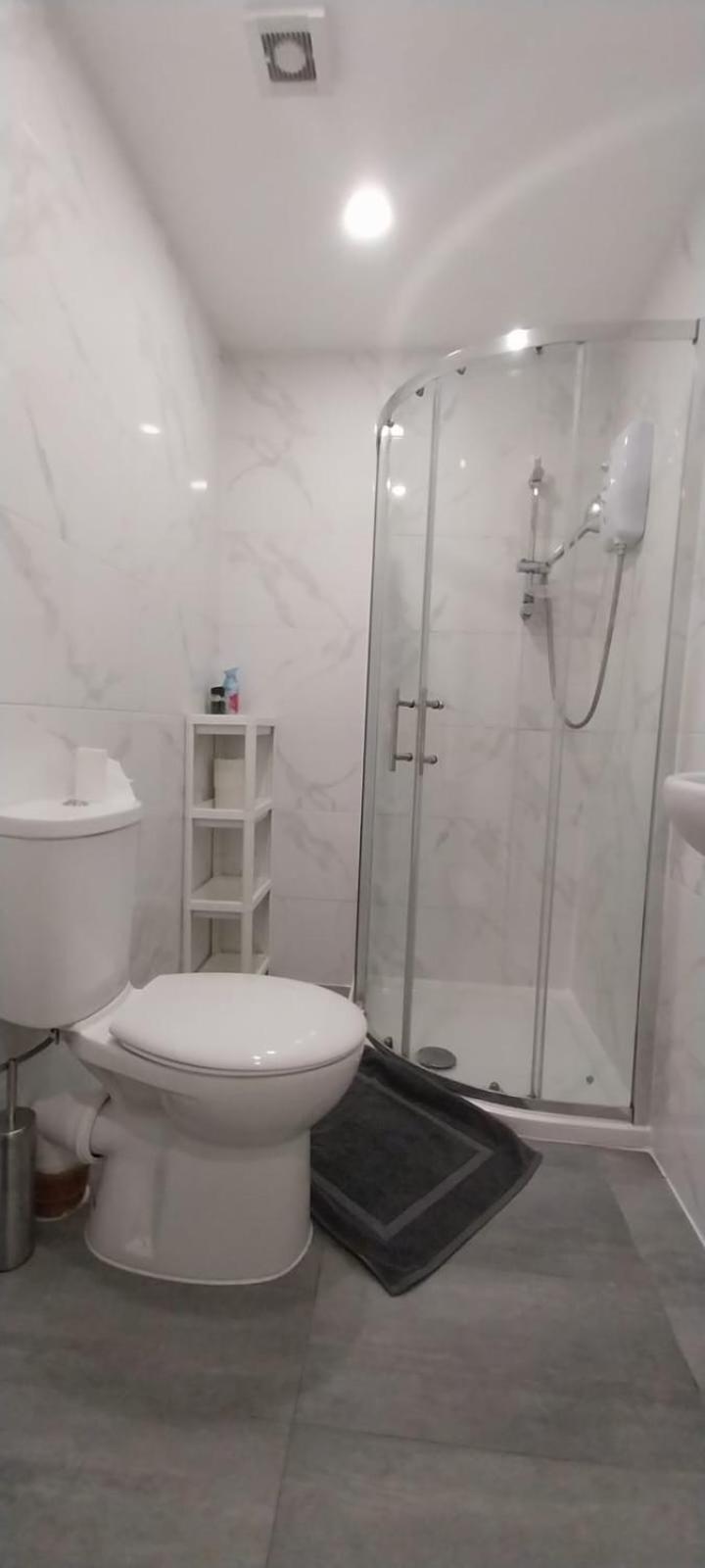 Stylish Home From Home أوربنغتون المظهر الخارجي الصورة